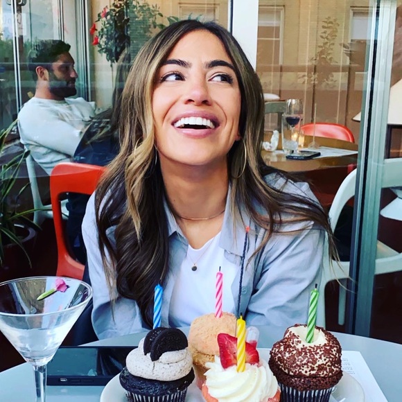 Meet your Posher, Jacqueline - Picture 1 of 1